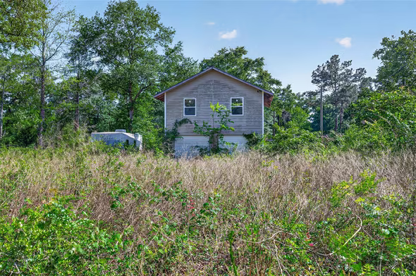 Photo 5 of 5616 Tall Pine Rd, Navasota, TX