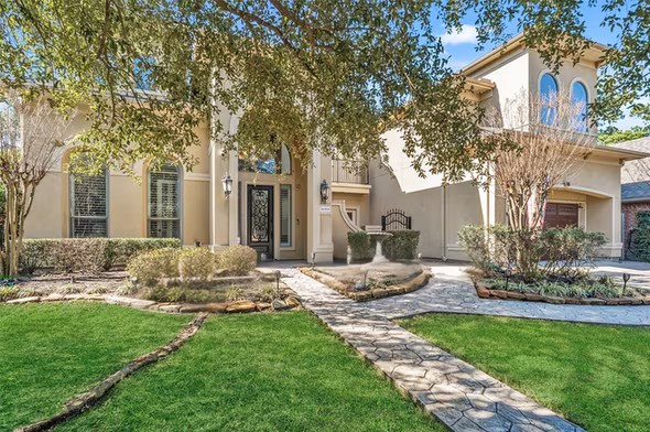 Photo 2 of 16919 Fondness Park Drive, Spring, TX