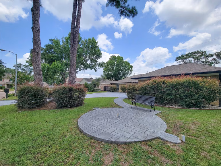 Photo 3 of 12326 Gaylawood Drive, Houston, TX