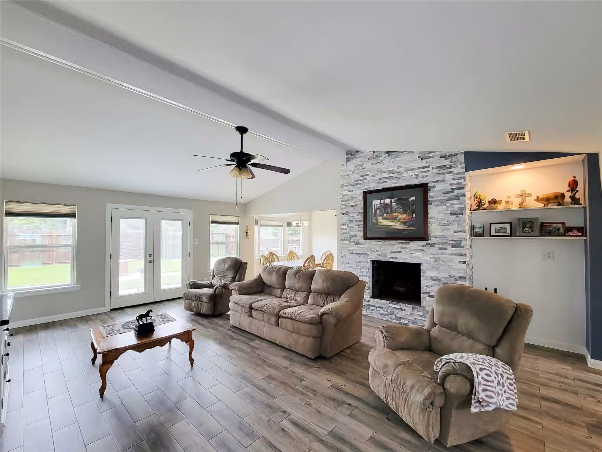 Photo 7 of 12326 Gaylawood Drive, Houston, TX