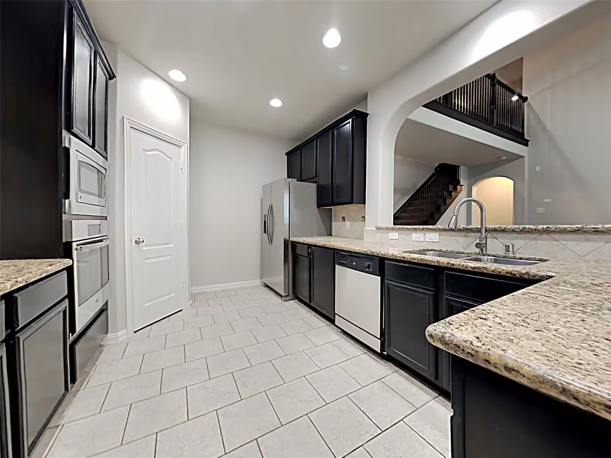 Photo 4 of 7239 Thelfor Court, Spring, TX