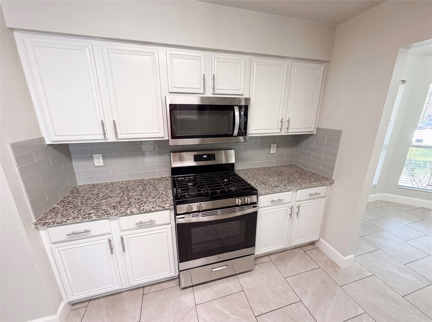 Photo 2 of 7327 Fox Hall Lane, Humble, TX