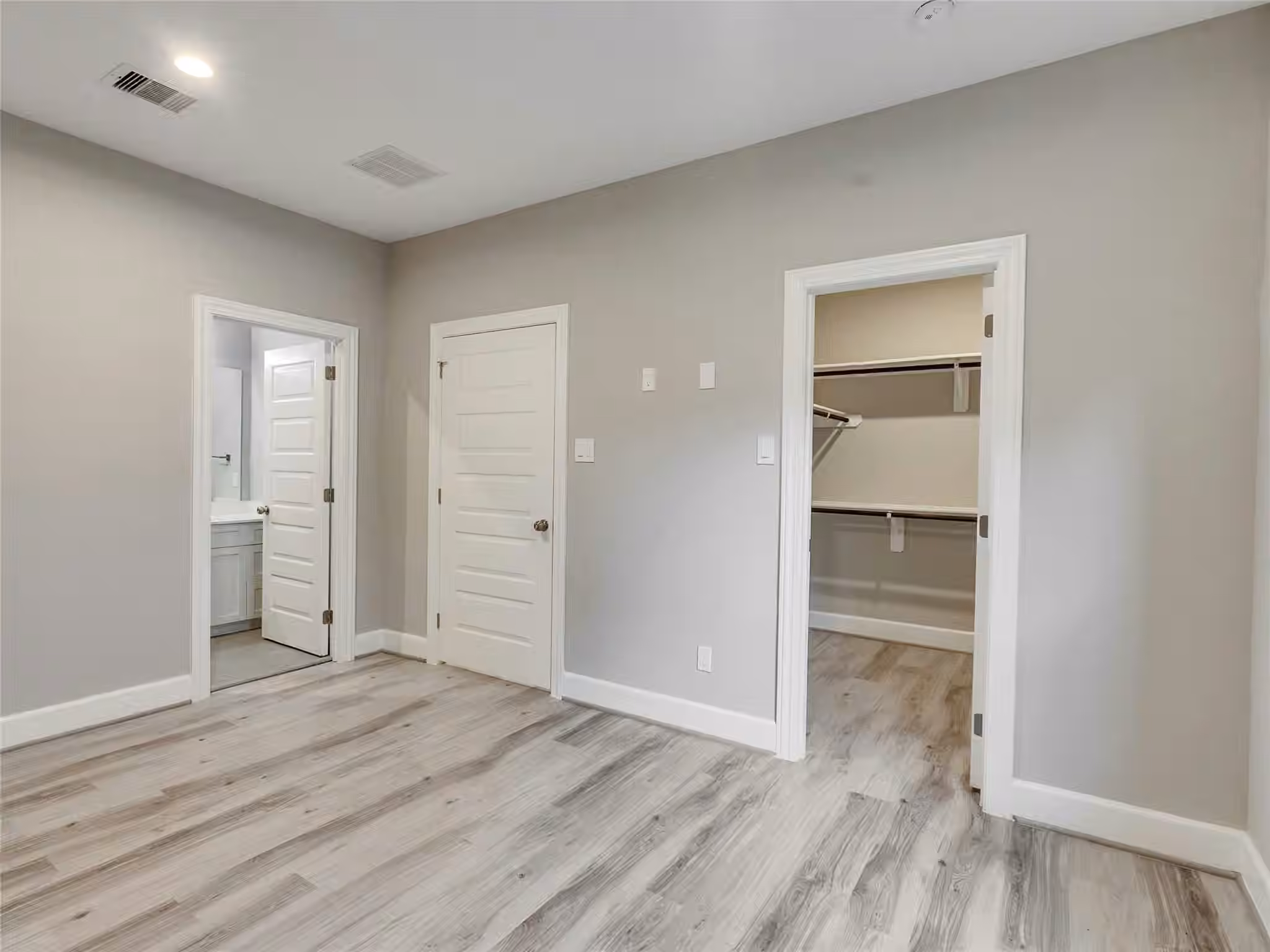 Photo 6 of 1122 W 16th Street C, Houston, TX