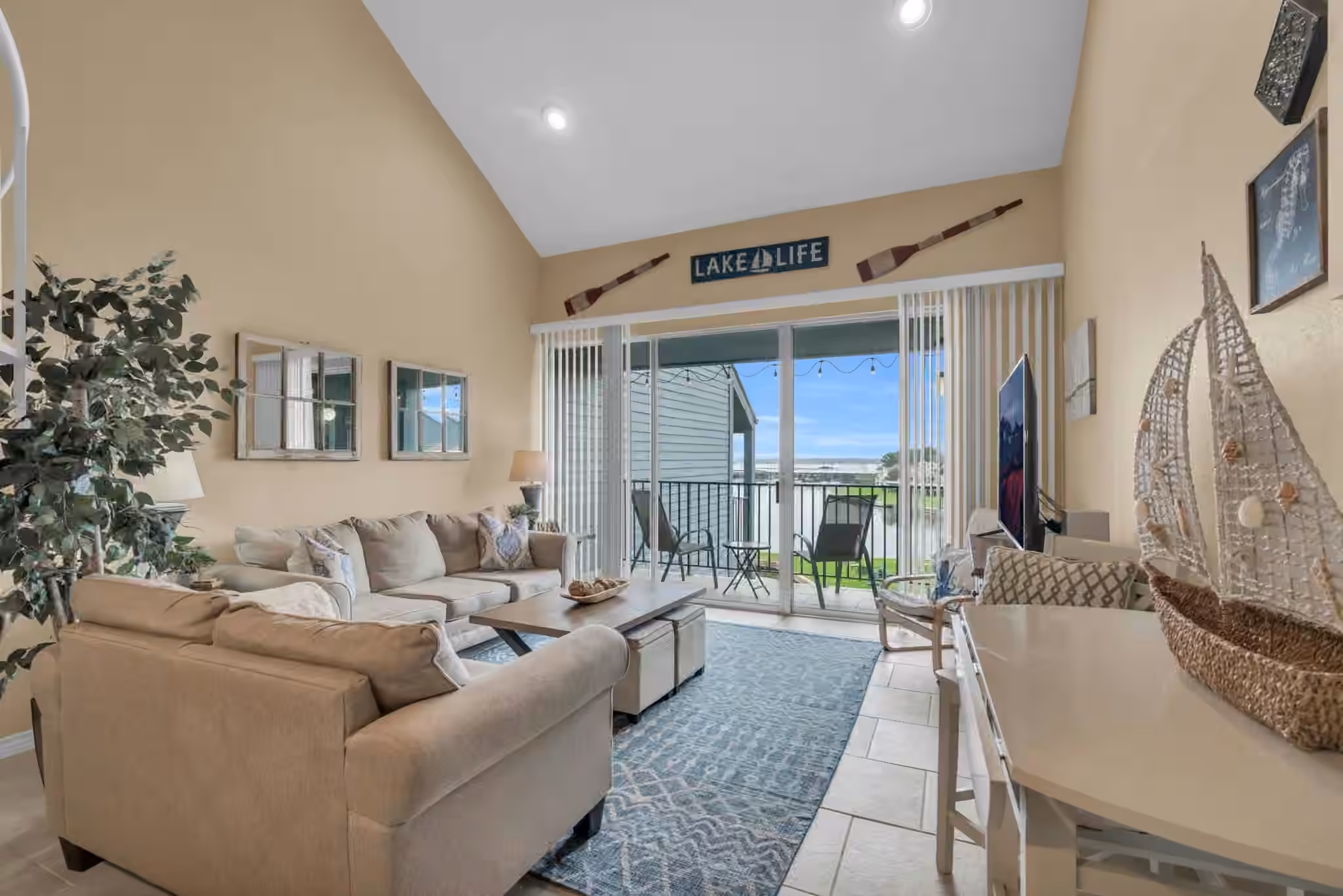 Photo 6 of 12500 Melville Drive 337D, Montgomery, TX