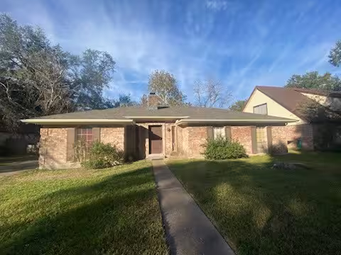 Photo of 4306 Saratoga Drive, Houston, TX 77088