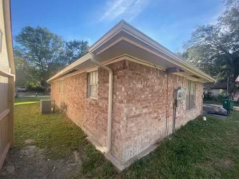 Photo 7 of 4306 Saratoga Drive, Houston, TX