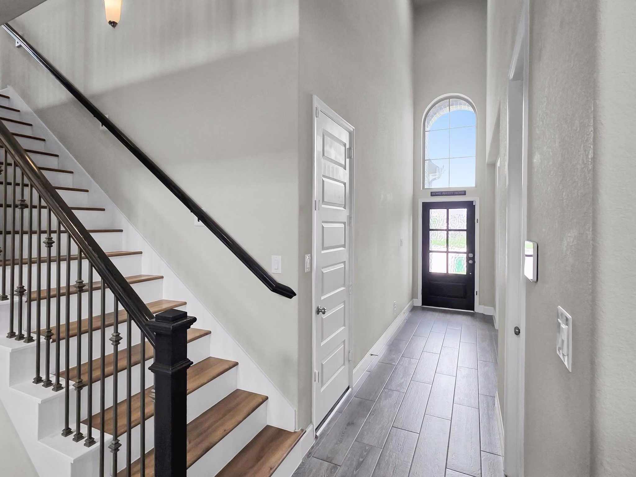 Photo 5 of 19407 Filly Chase Court, Tomball, TX