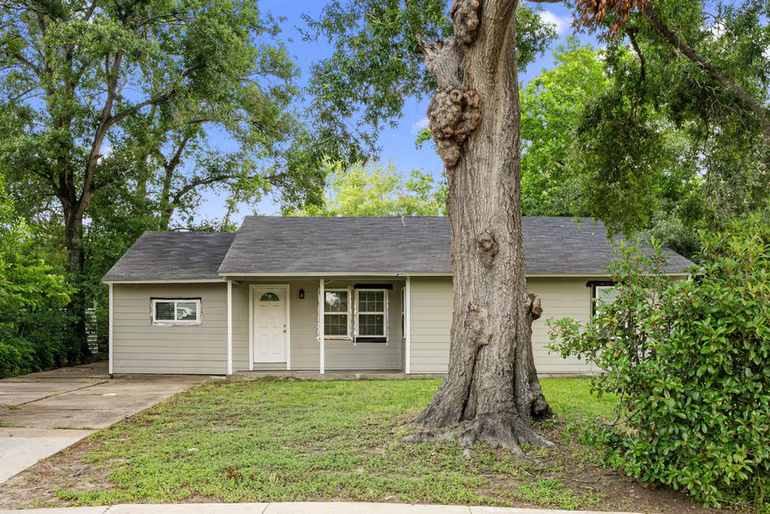Photo of 5835 Southseas Street, Houston, TX 77033