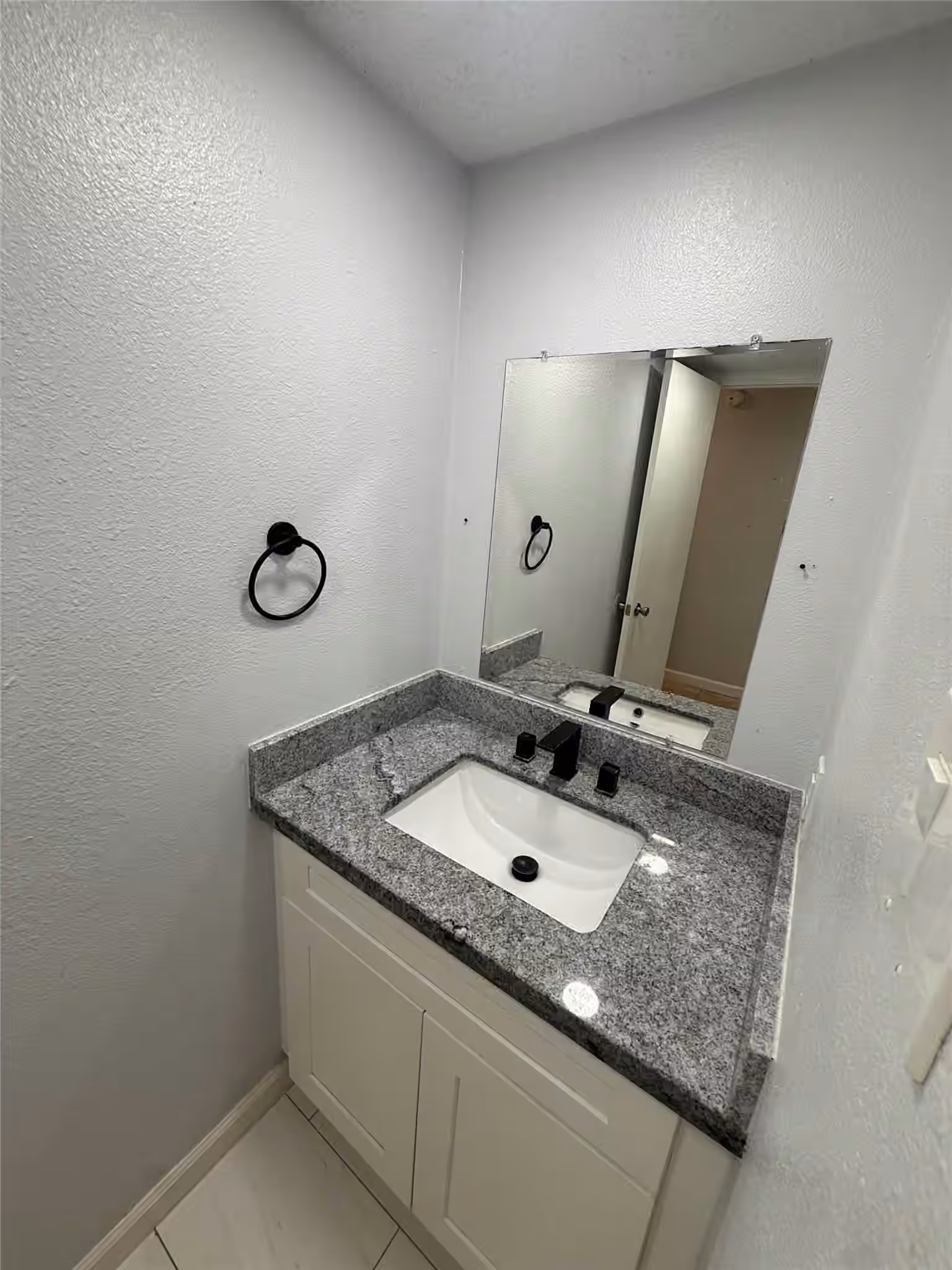 Photo 6 of 9314 Westwood Village Drive 24, Houston, TX