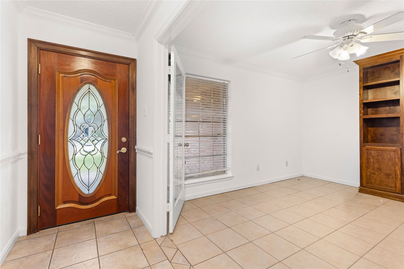 Photo 6 of 1818 New Orleans Street, Deer Park, TX