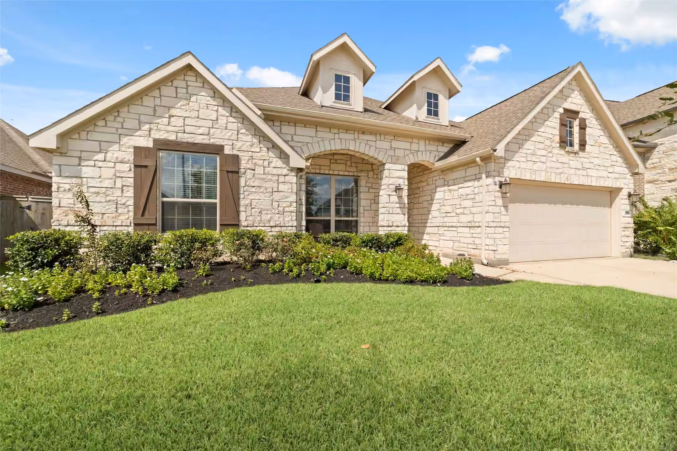 Photo of 2718 Camellia Avenue, Brookshire, TX