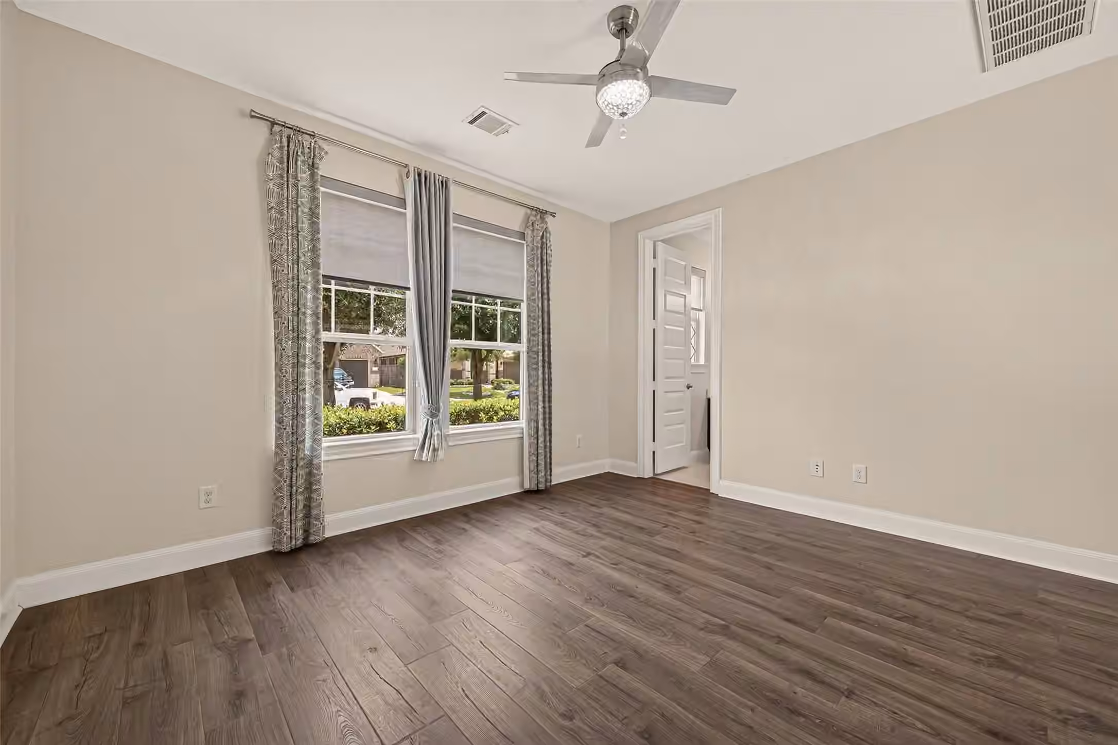 Photo 4 of 51 Scepter Ridge, Sugar Land, TX