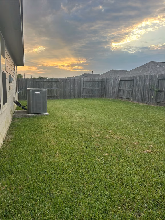 Photo 7 of 4311 Cedar Elm Street, Baytown, TX