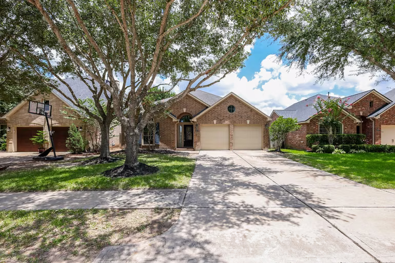 Photo of 2919 Chalet Knolls Lane, Katy, TX