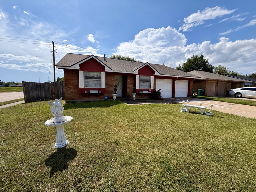 Photo 2 of 4103 Bermuda Drive, Pasadena, TX