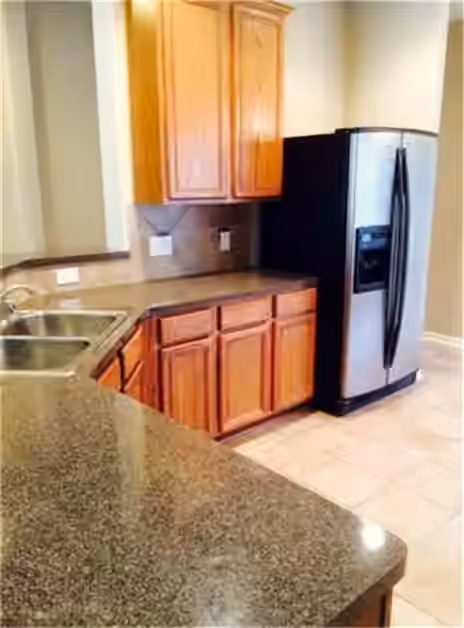Photo 3 of 21710 Saragosa Pond Lane, Spring, TX