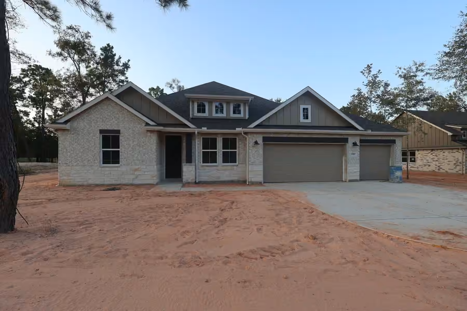 Photo 2 of 13747 Pamela Belle Path, Conroe, TX