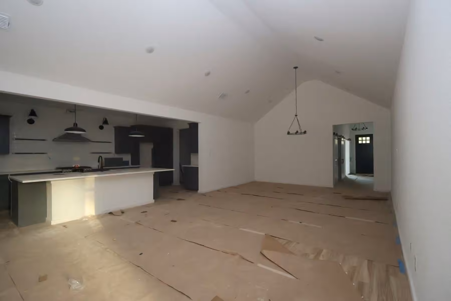 Photo 4 of 13747 Pamela Belle Path, Conroe, TX
