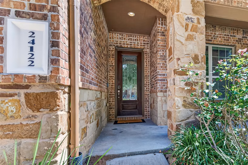 Photo 4 of 24122 Valencia Ridge Lane, Katy, TX