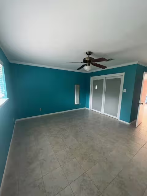 Photo 7 of 2023 Westlake Road, Houston, TX