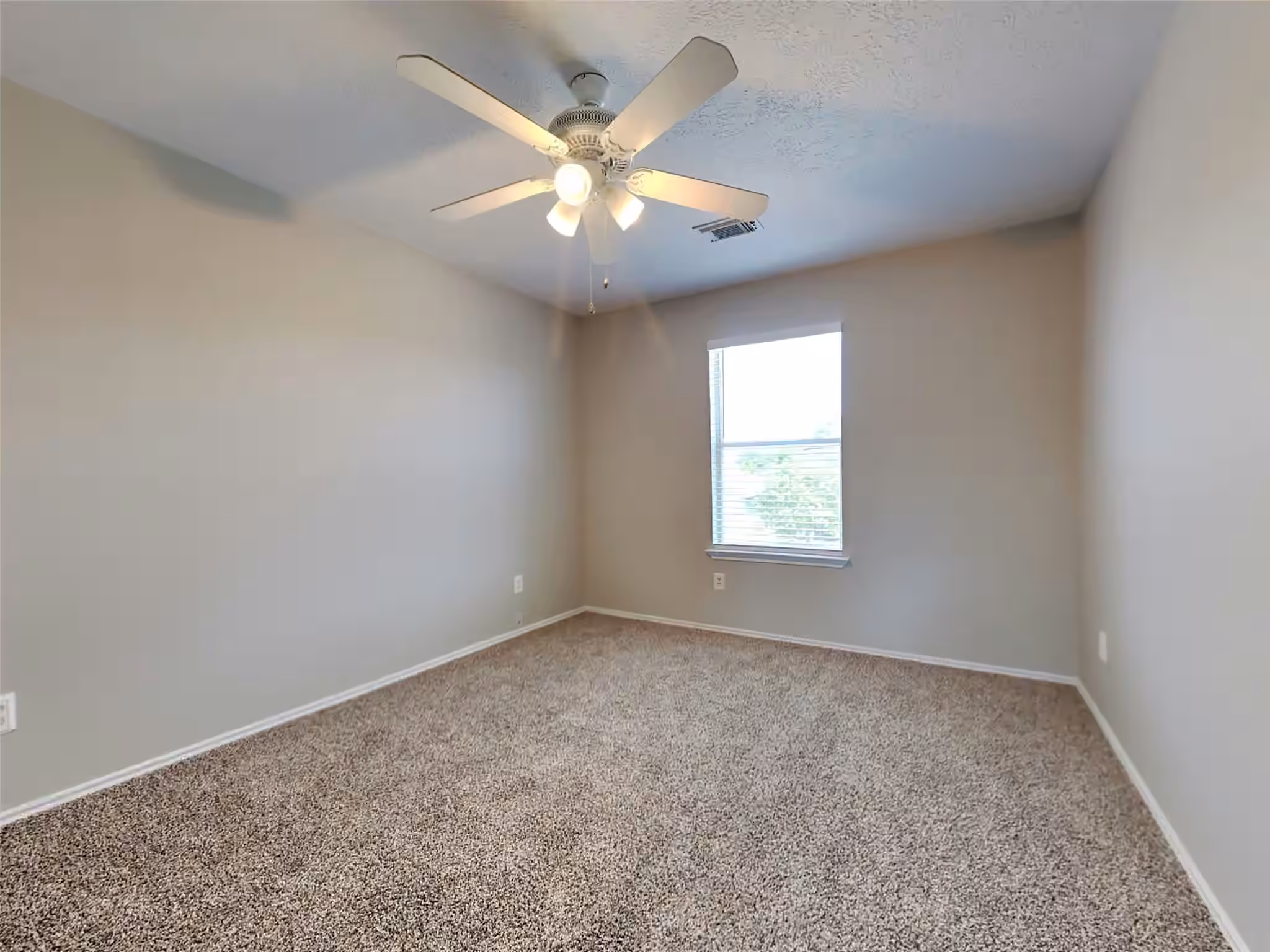 Photo 6 of 17423 Wigeon Way Drive, Humble, TX