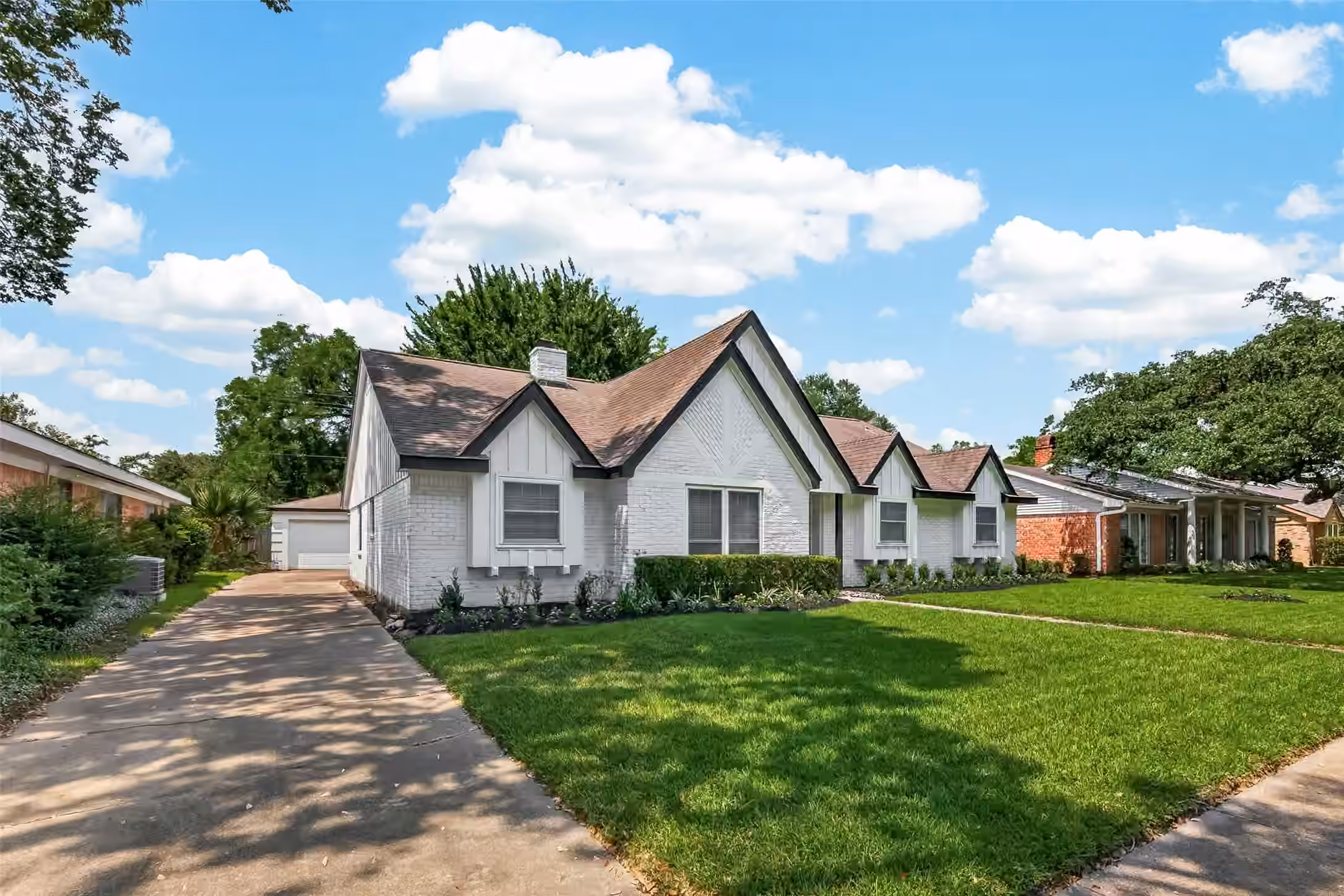 Photo 2 of 5946 Valkeith Drive, Houston, TX