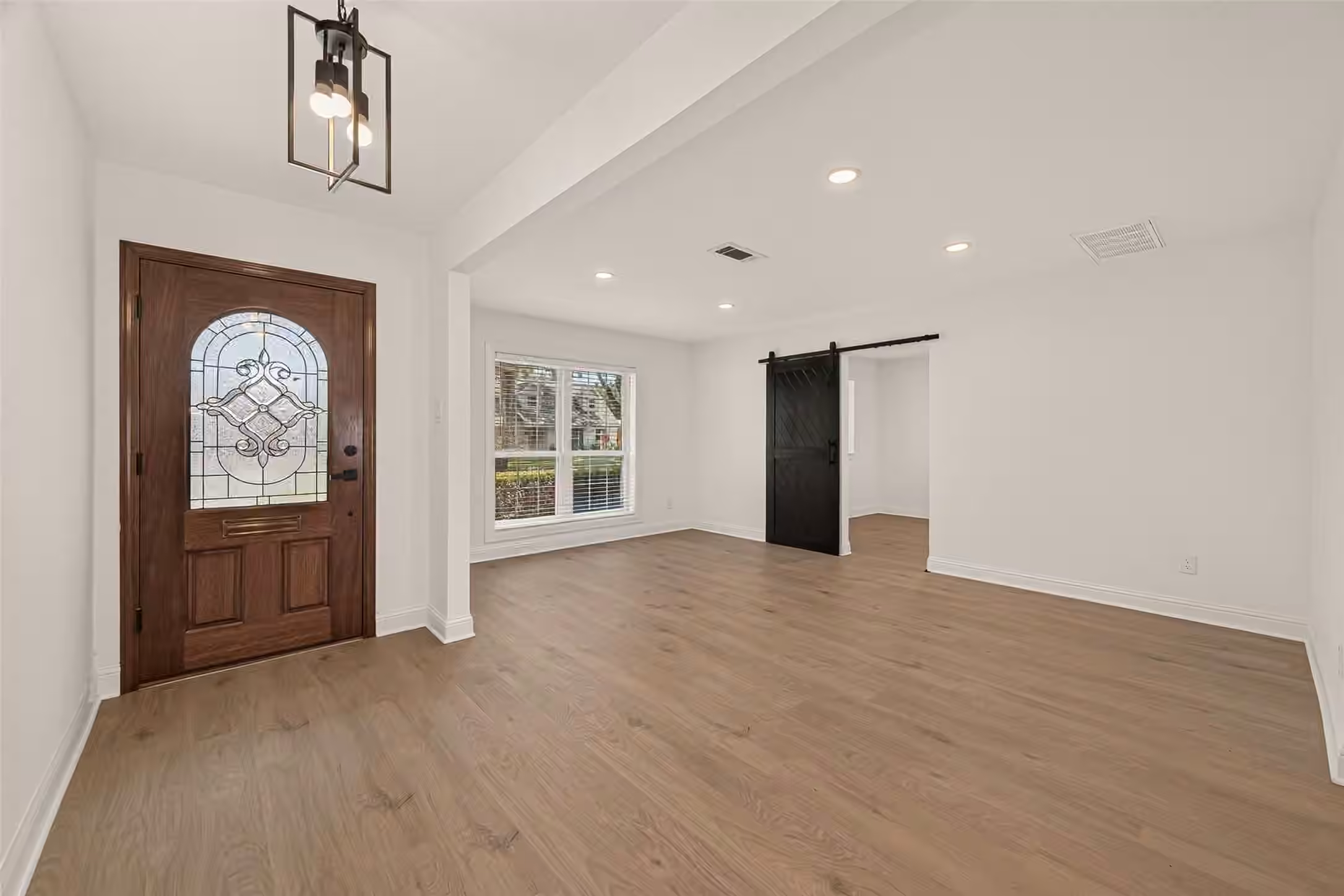 Photo 5 of 5946 Valkeith Drive, Houston, TX