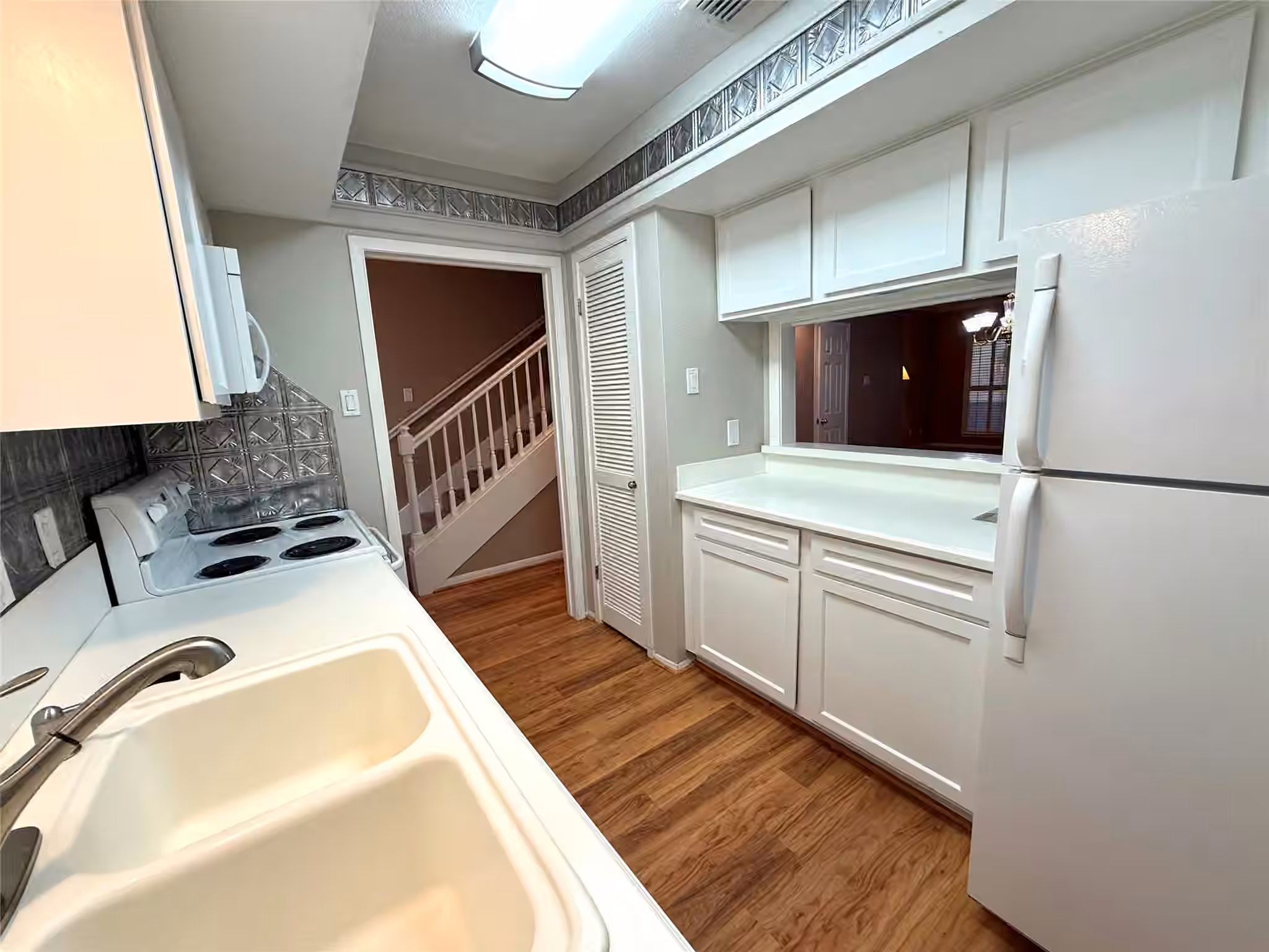 Photo 5 of 2232 S Piney Point Road 108, Houston, TX