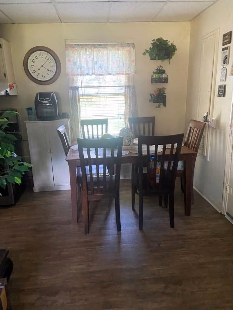 Photo 5 of 2912 9th Street, Bay City, TX
