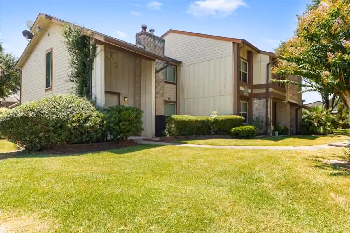 Photo 2 of 12503 Wellington Park Drive, Houston, TX