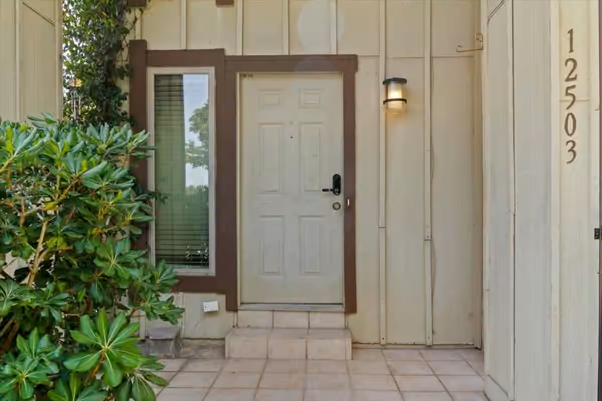 Photo 3 of 12503 Wellington Park Drive, Houston, TX