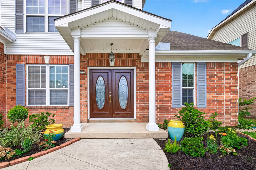 Photo 5 of 16118 Craigshire Court, Spring, TX