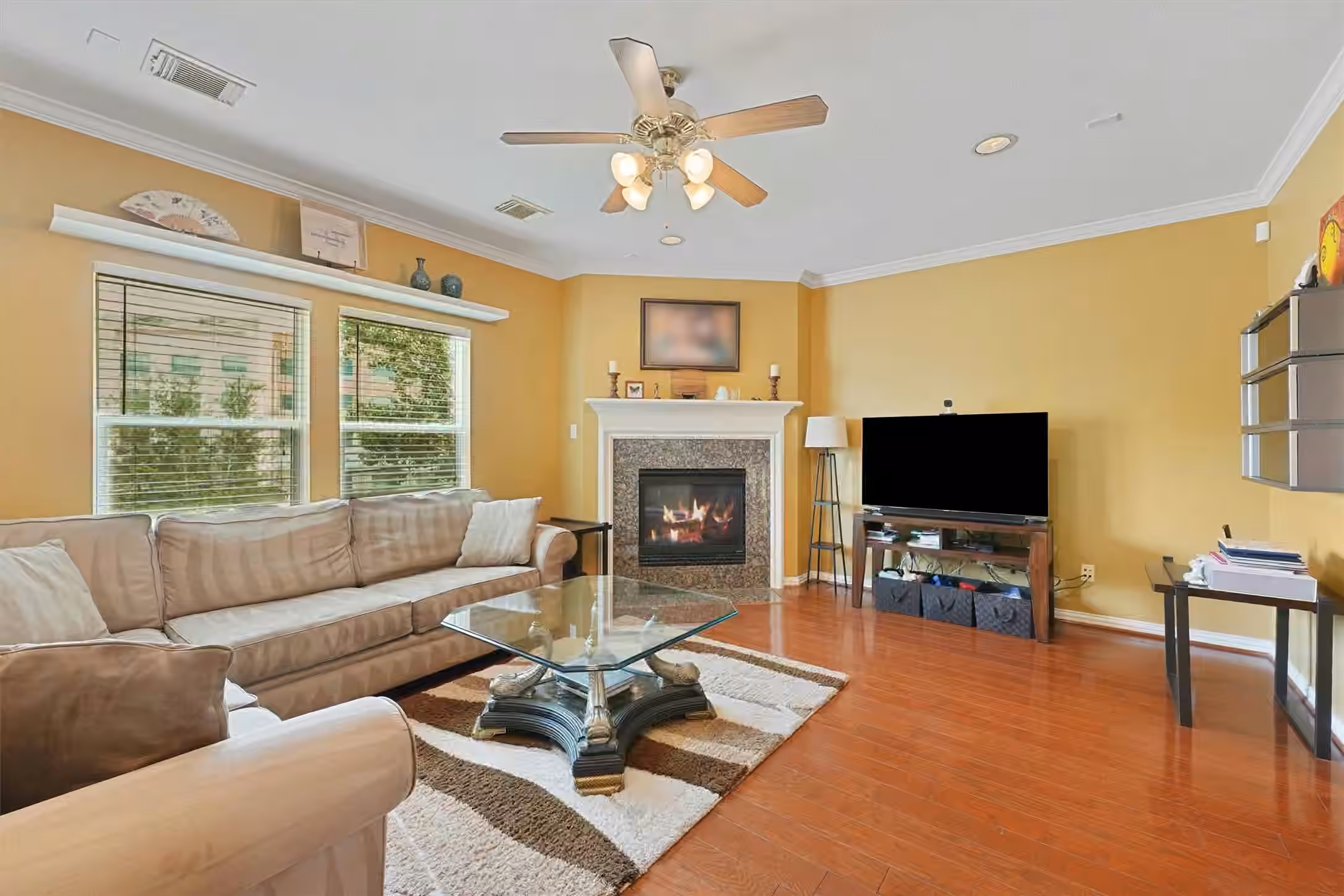 Photo 4 of 6107 S Arrowana Lane, Houston, TX