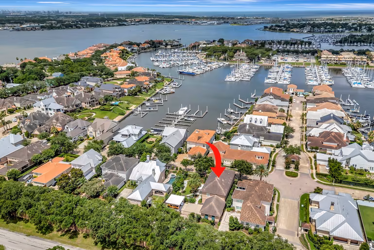 Photo 7 of 604 Harborside Way, Kemah, TX