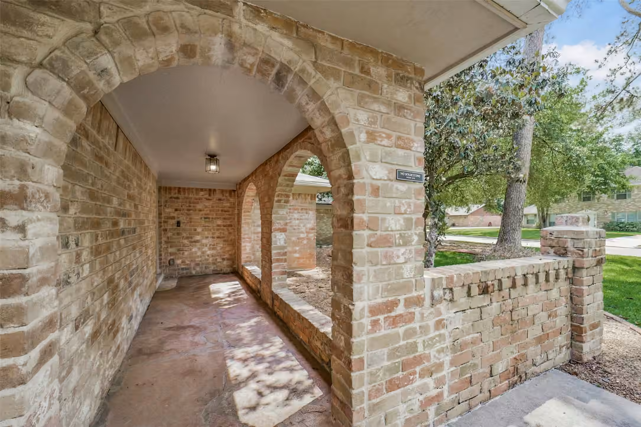 Photo 4 of 25302 Fairbrook Lane, Spring, TX
