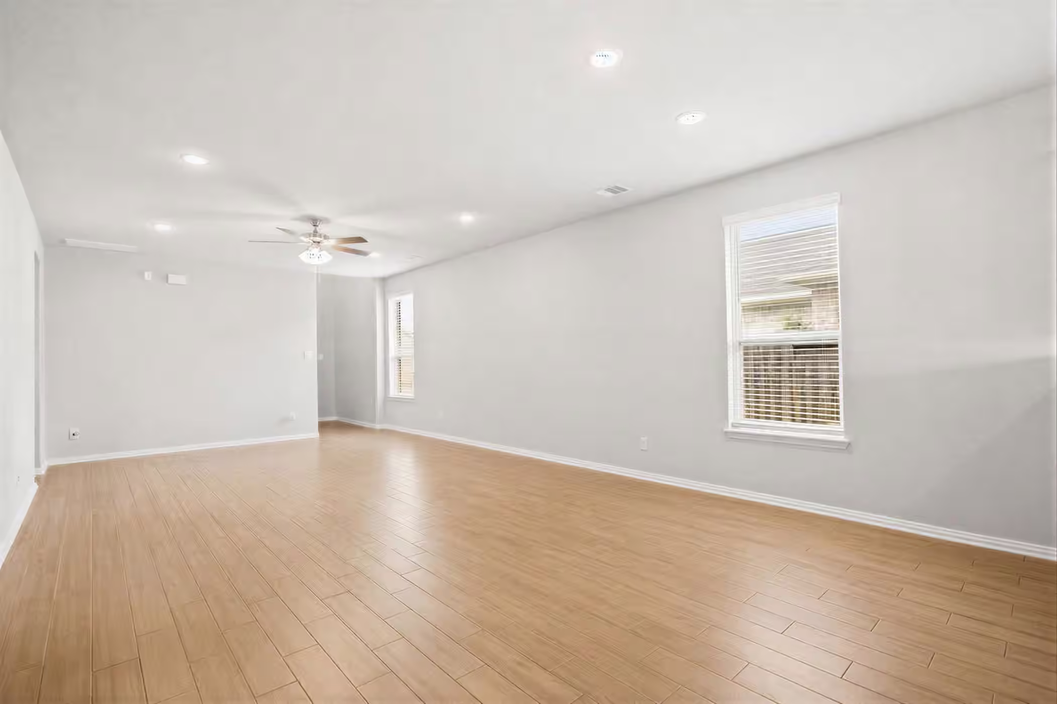 Photo 7 of 7419 French Quarter Court, Fulshear, TX