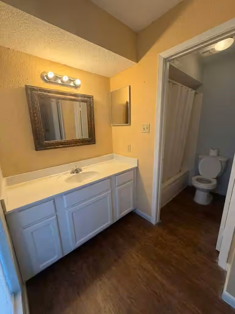Photo 6 of 781 Country Place Drive 1073, Houston, TX