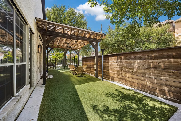Photo 2 of 234 Malone Street, Houston, TX