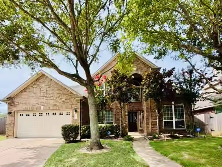 Photo 2 of 6846 Fitzgerald Court, Sugar Land, TX