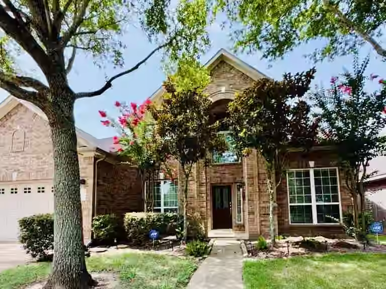 Photo 3 of 6846 Fitzgerald Court, Sugar Land, TX