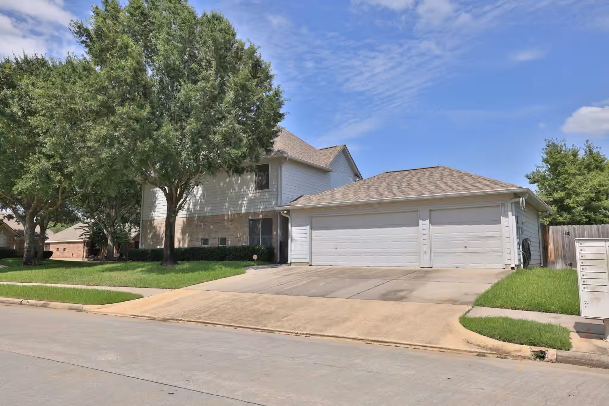 Photo 3 of 3715 Portside Drive, Spring, TX