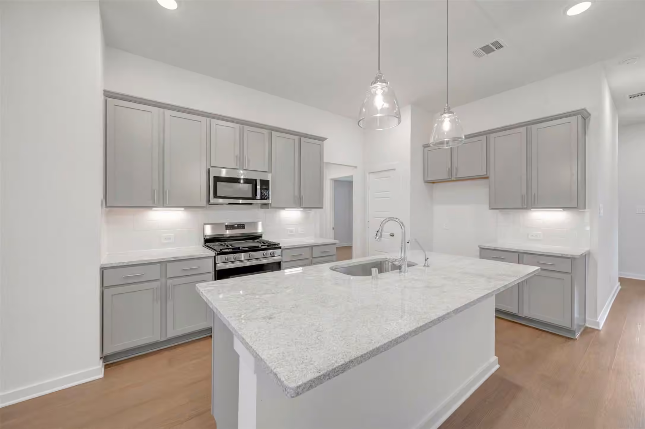 Photo 5 of 21443 Jacaranda Blossom Way, Tomball, TX