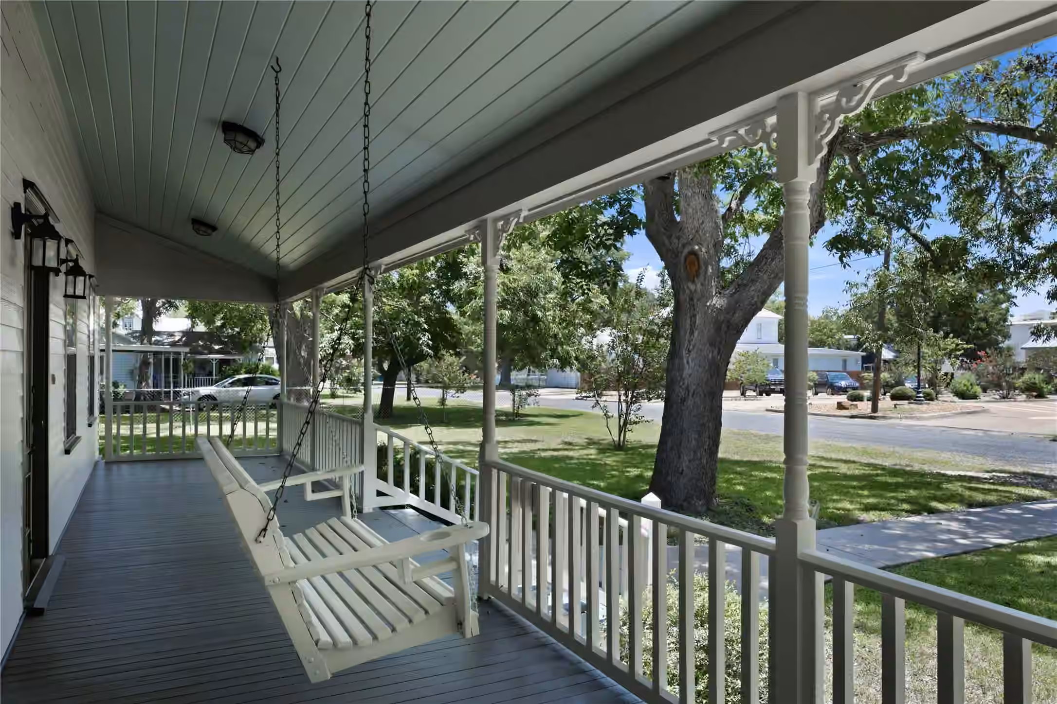 Photo 5 of 109 W Market Street, Fayetteville, TX