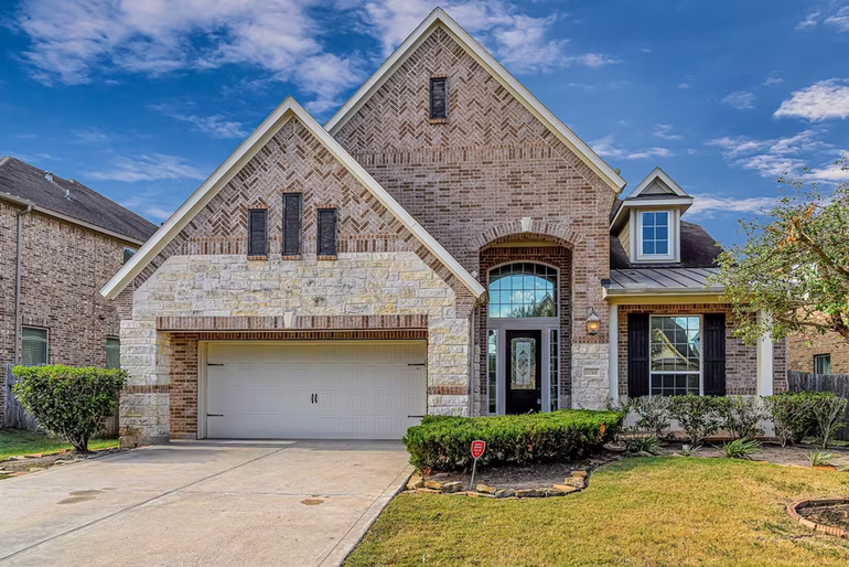 Photo of 6718 Miller Shadow Lane, Sugar Land, TX 77479