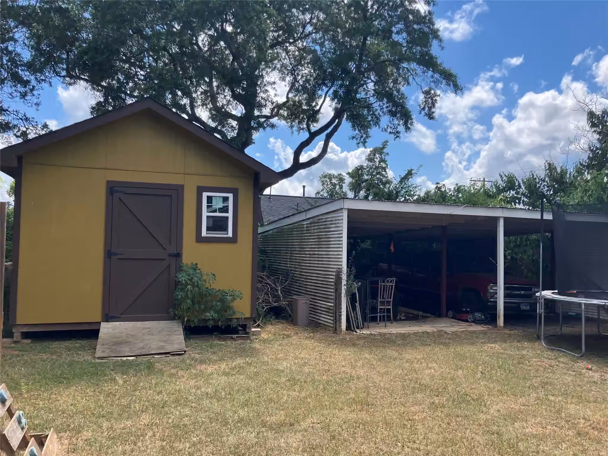 Photo 4 of 102 Avenue A, Willis, TX