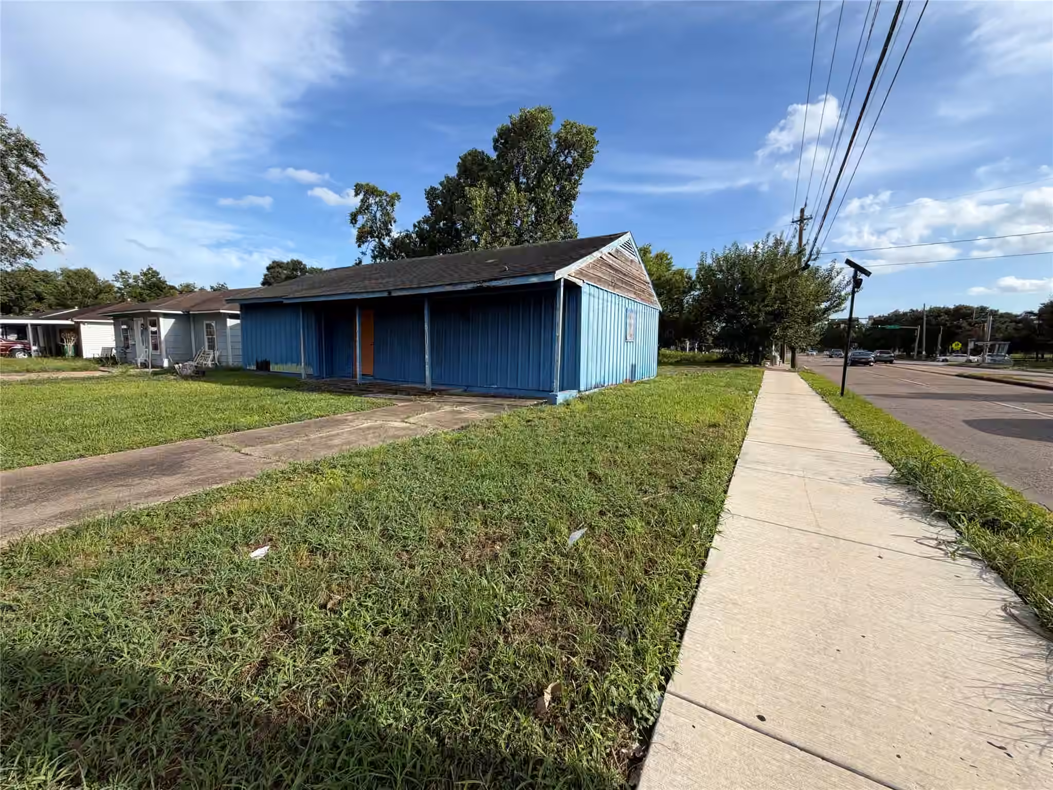 Photo 2 of 3902 Alberta Street, Houston, TX