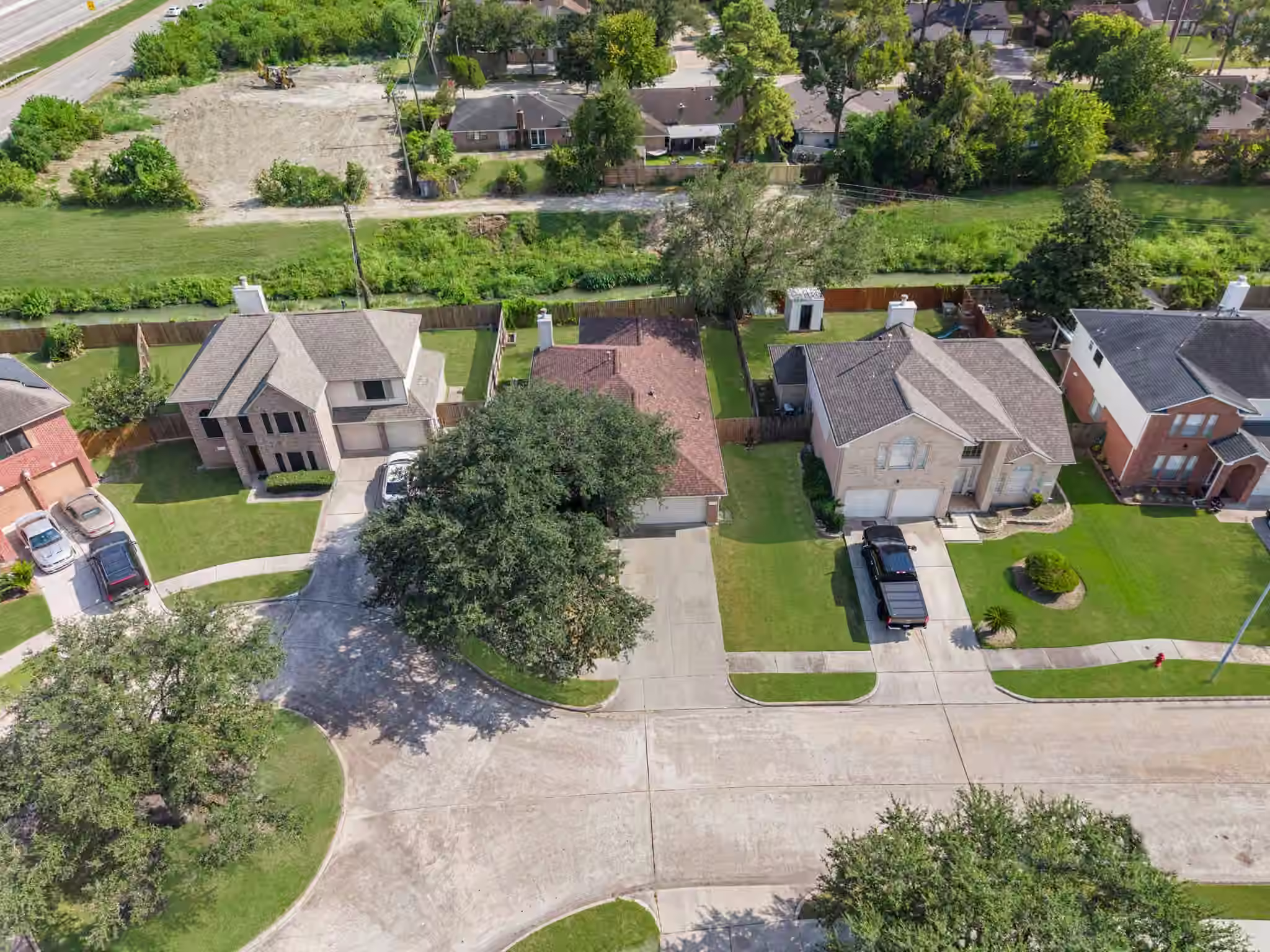 Photo 4 of 14610 Maisemore Road, Houston, TX