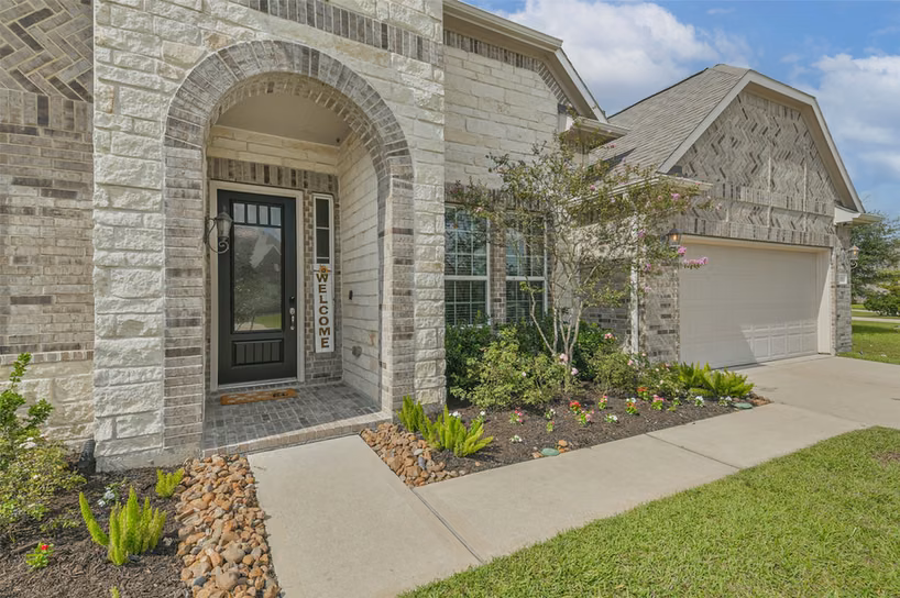 Photo 3 of 32015 Autumn Orchard Lane, Conroe, TX