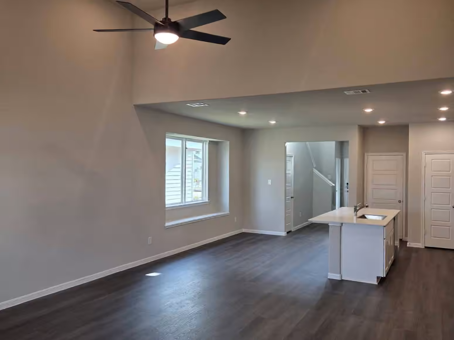 Photo 3 of 13428 Yellow Perch Drive, Conroe, TX