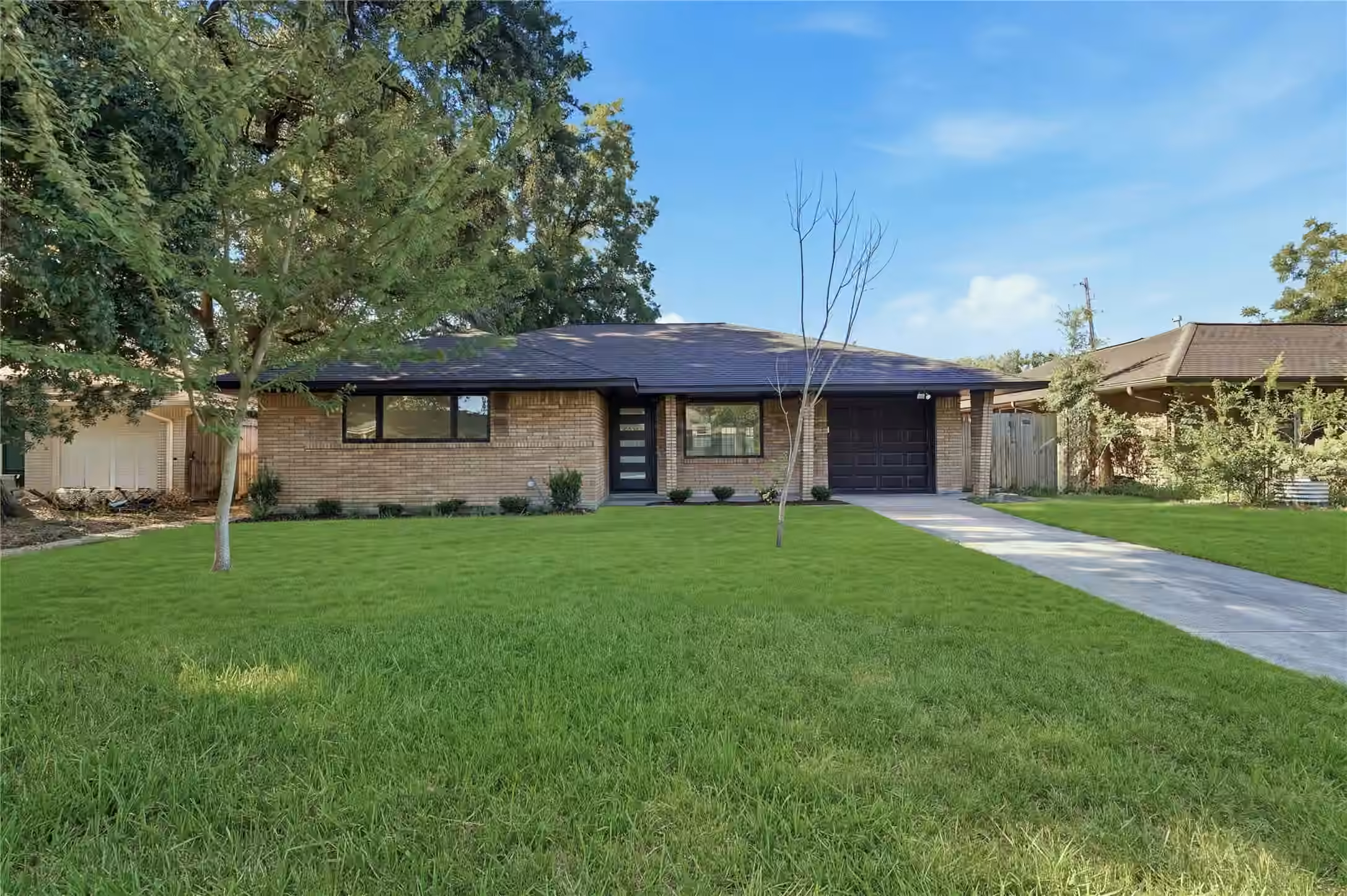 Photo 4 of 4709 Nina Lee Lane, Houston, TX